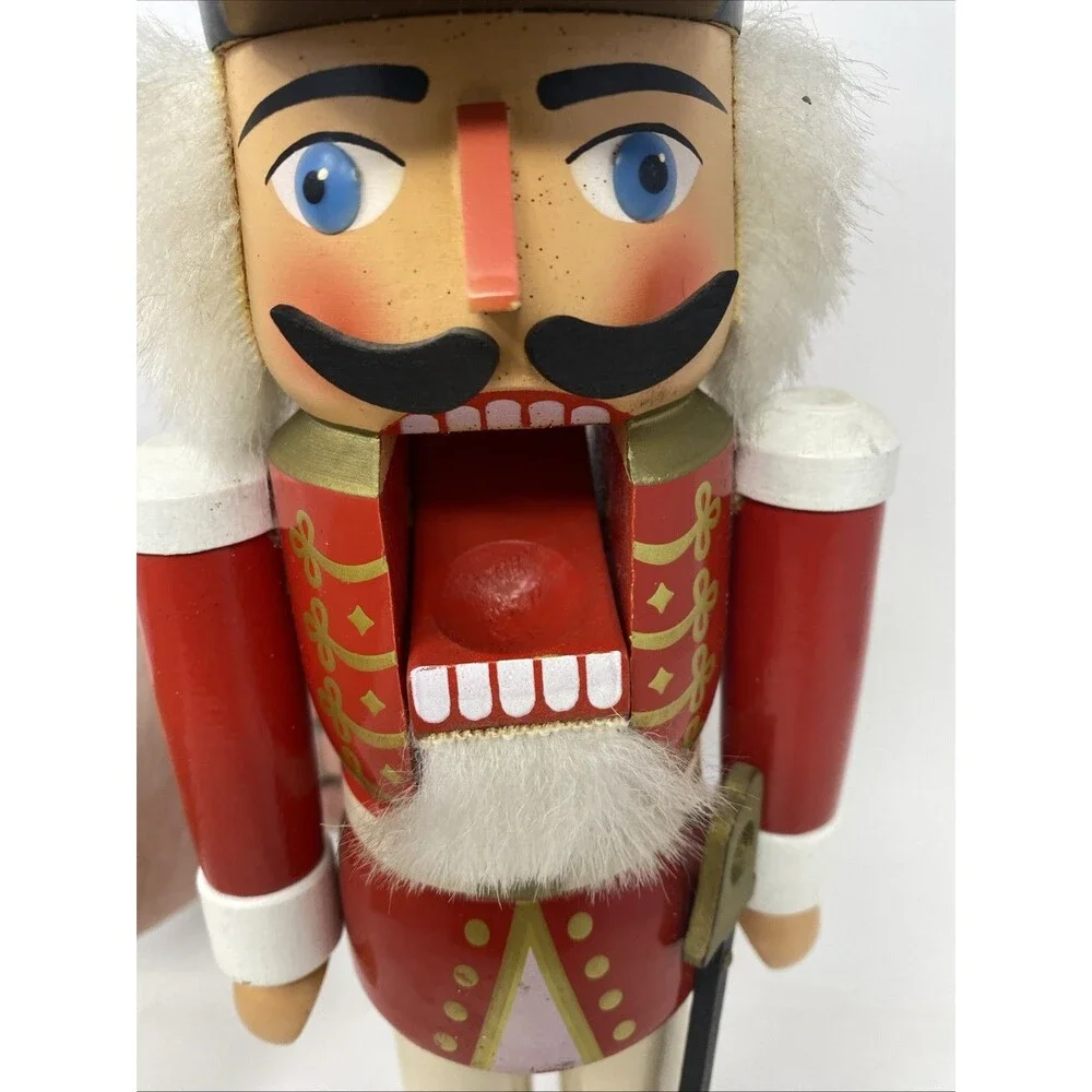 Erzgebirgische Volkskunst Christmas Nutcracker made in Germany 13” Tall